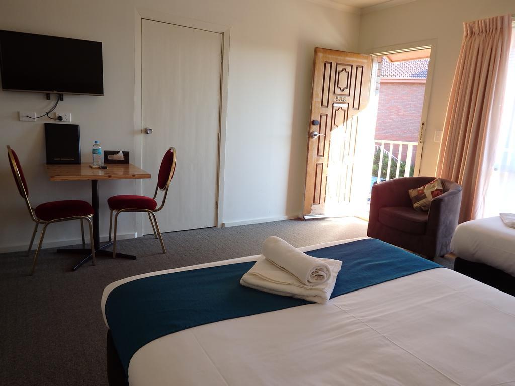 Monte Villa Motor Inn Melbourne Exterior foto